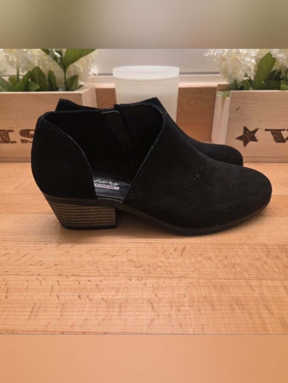SKECHERS Lasso Vacinity Cut Out Side Demi D'Orsay Black Suede Bootie Boots W 6.5